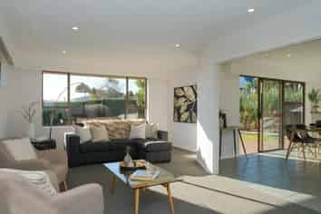 7 Moodie Street, Shiel Hill