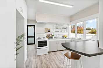 17 Liverpool Street, Opaheke