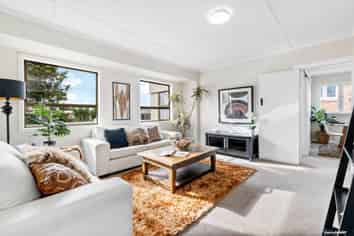 17 Liverpool Street, Opaheke