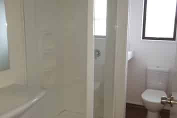 1/11 Burns Street, Sydenham