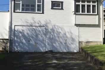 Taranaki - Address withheld