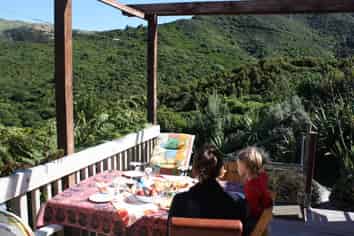 18 John Witton Drive, Crofton Downs