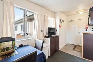 Unit 614/12 Martin Square, Te Aro