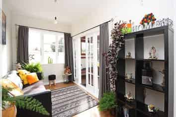 51 Stout Street, Shannon