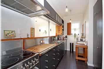 51 Stout Street, Shannon