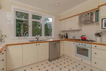 31 Canal Road, Avondale