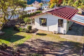 14B Crystal Grove, Birchville