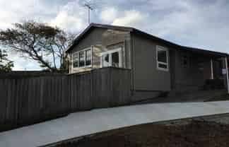 12A Isobel Road, Greenhithe