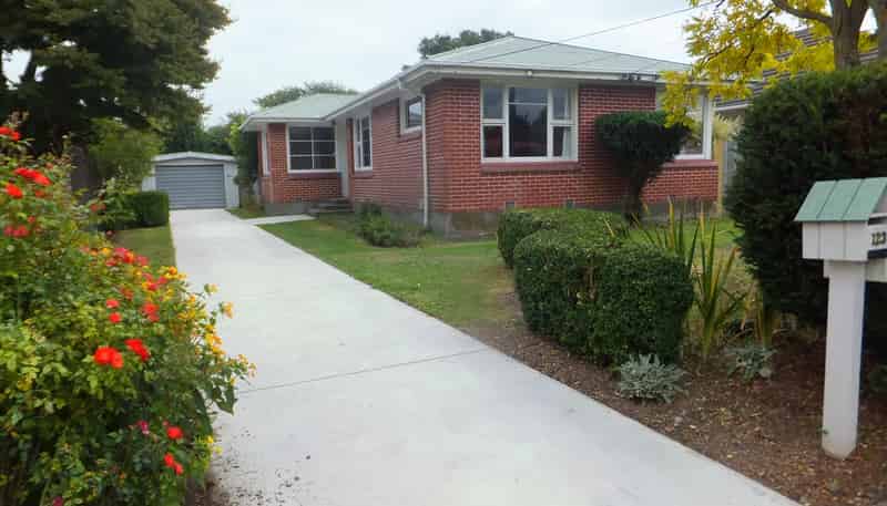 123 Stanbury Avenue, Somerfield