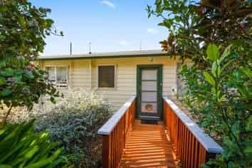 2/21 Vancouver Street, Kingston