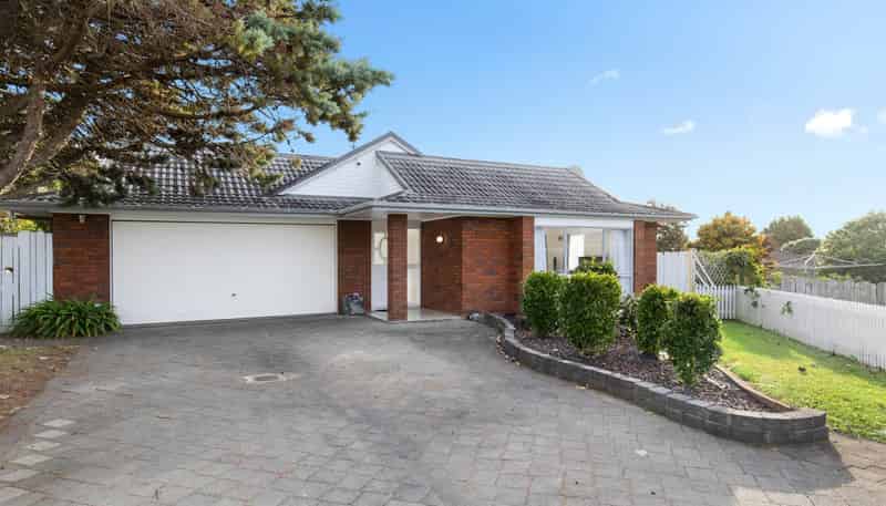 22 Carriage Close, Northpark