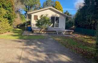 5a Birchwood Grove, Greenhithe