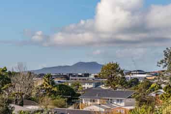 6 Hatherlow Street, Glenfield