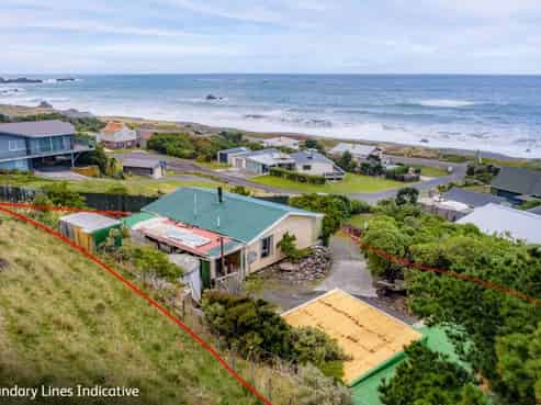 5 Mangatoetoe Grove, Cape Palliser