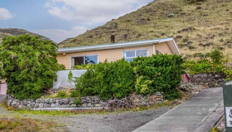 5 Mangatoetoe Grove, Cape Palliser
