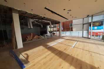 AFFORDABLE LIVE / WORK STUDIOS