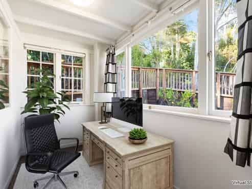 518E West Coast Road, Oratia