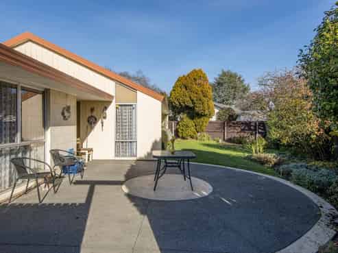 5 Chatswood Place, Bishopdale