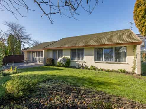 5 Chatswood Place, Bishopdale