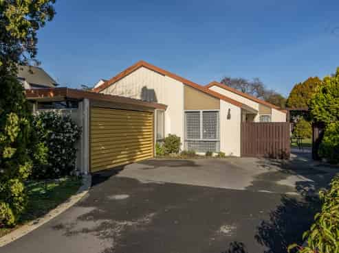 5 Chatswood Place, Bishopdale