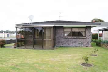 13A Grey Street, Waitara