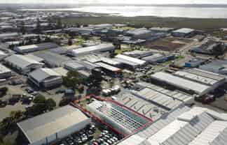 856M² WAREHOUSE AND 142M² OFFICE  ROSEBANK