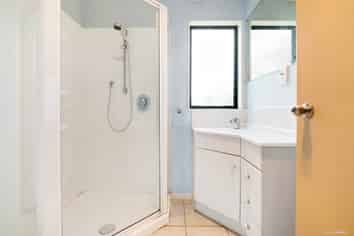 4 Frances Place, Hunua