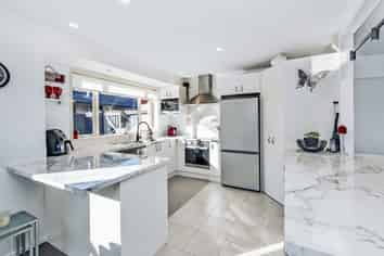 11 Globe Bay Drive, Templeton