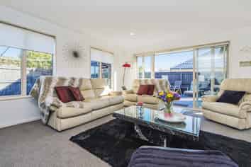 11 Globe Bay Drive, Templeton