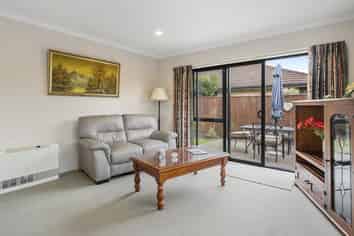 12 Manhattan Court, Paraparaumu Beach