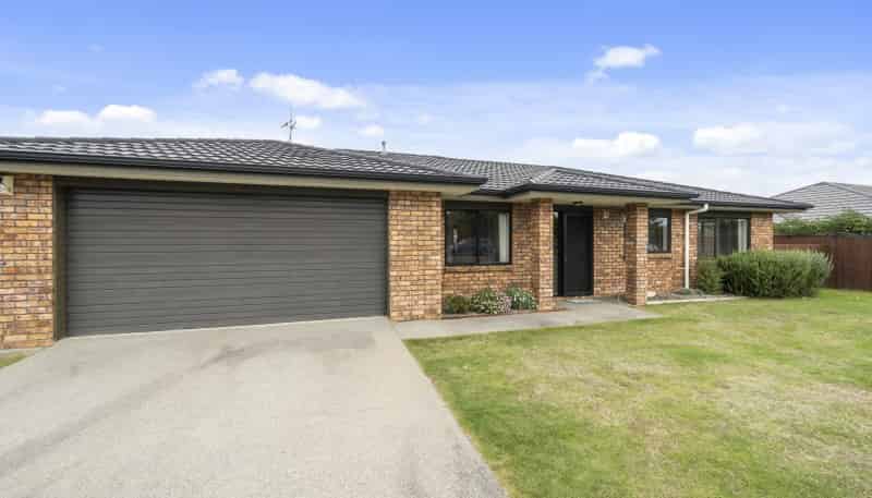 12 Manhattan Court, Paraparaumu Beach