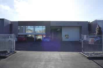 Central industrial + enclosed yard