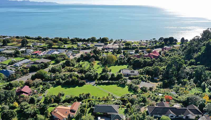 18 Paradise Way, Pohara