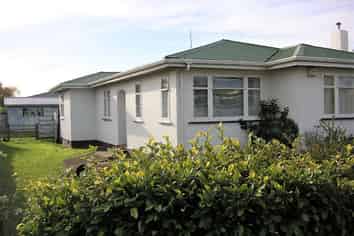 83 Featherston Street, Takaro