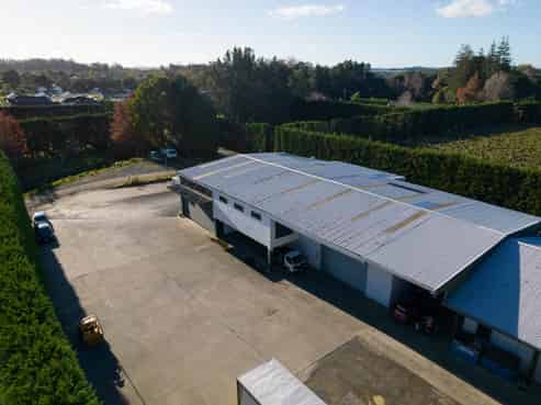 Large Warehouse Unit close to Kerikeri CBD