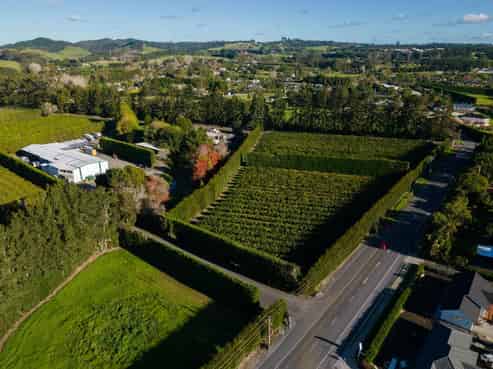 Large Warehouse Unit close to Kerikeri CBD