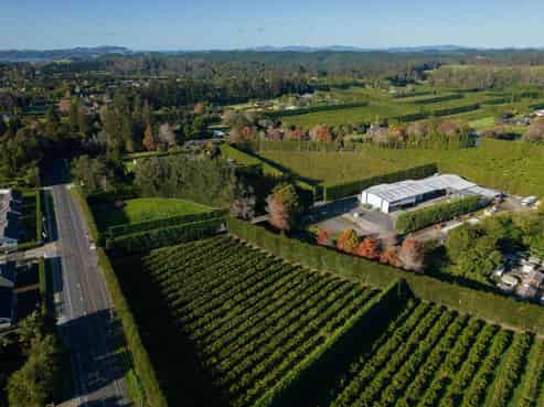 Large Warehouse Unit close to Kerikeri CBD