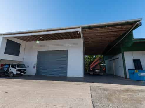 Large Warehouse Unit close to Kerikeri CBD
