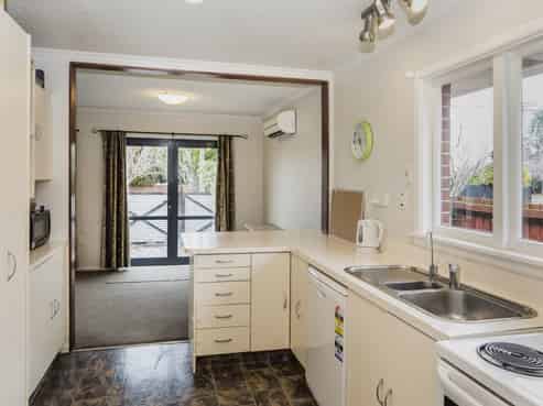 53 Liverton Crescent, Bishopdale