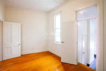 Retail - Live / Work at city end Mount Eden 