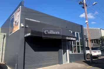 Prime Parnell Retail Showroom