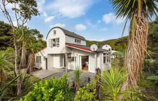 36 - 38 Lone Kauri Road, Karekare