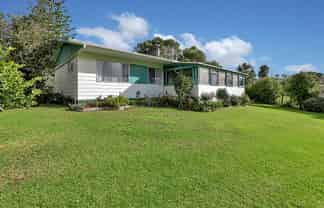 306 One Tree Point Rd, One Tree Point