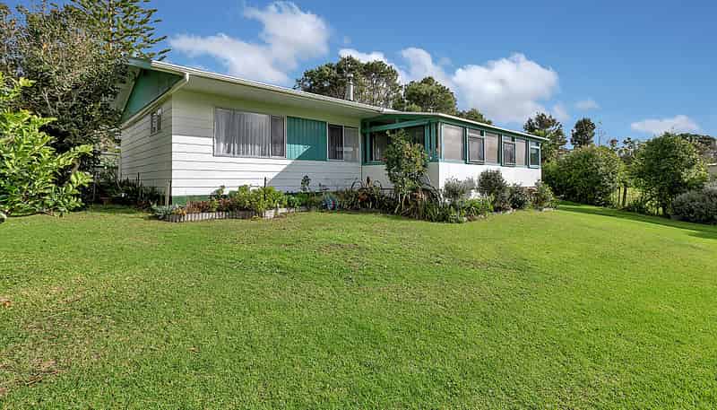 306 One Tree Point Rd, One Tree Point