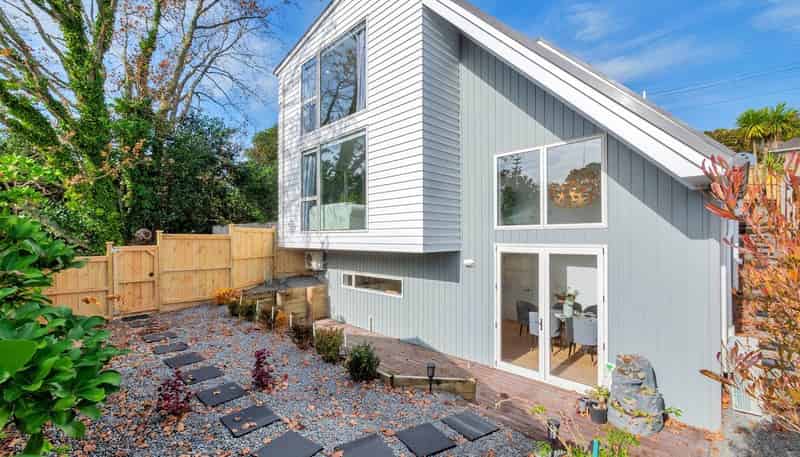 1A Alexander Avenue, Torbay