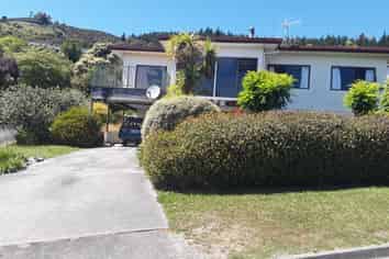 12 Montrose Drive, Atawhai