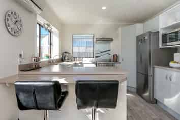 2/7 Gebbie Road, Taradale