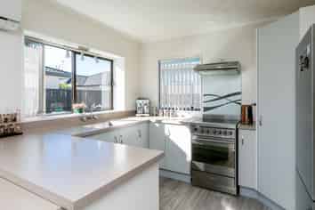 2/7 Gebbie Road, Taradale