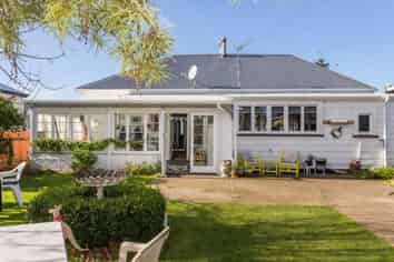 237 High Street, Dannevirke