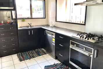 1/10 Landseer Place, Blockhouse Bay